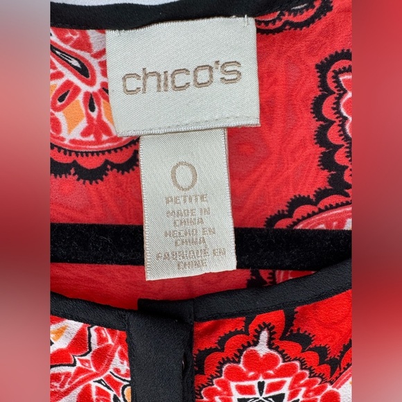 Chico’s 0 Petite Red Tiled Spice Cold-Shoulder Top - Picture 9 of 9